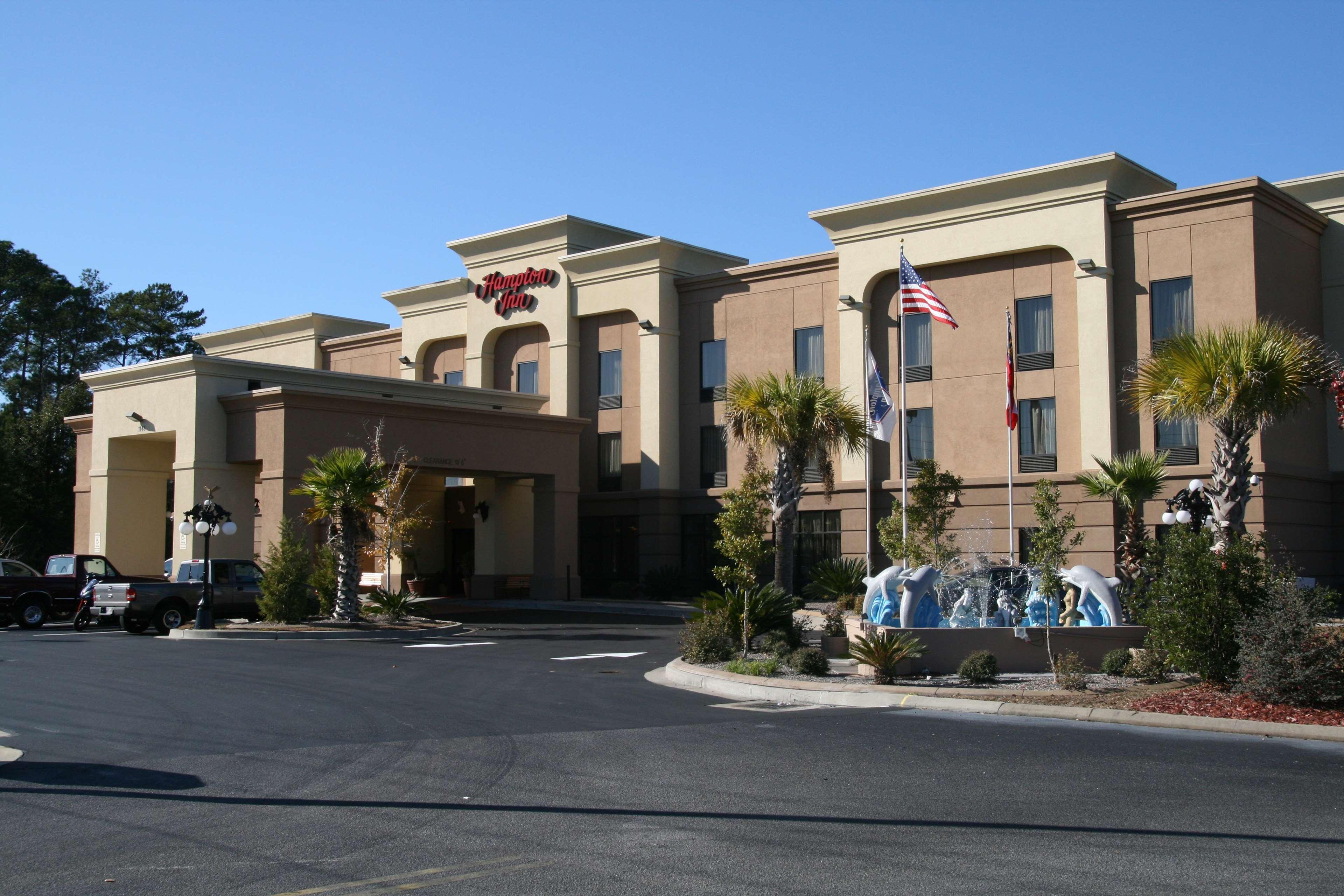 Hampton Inn Hinesville Exterior foto
