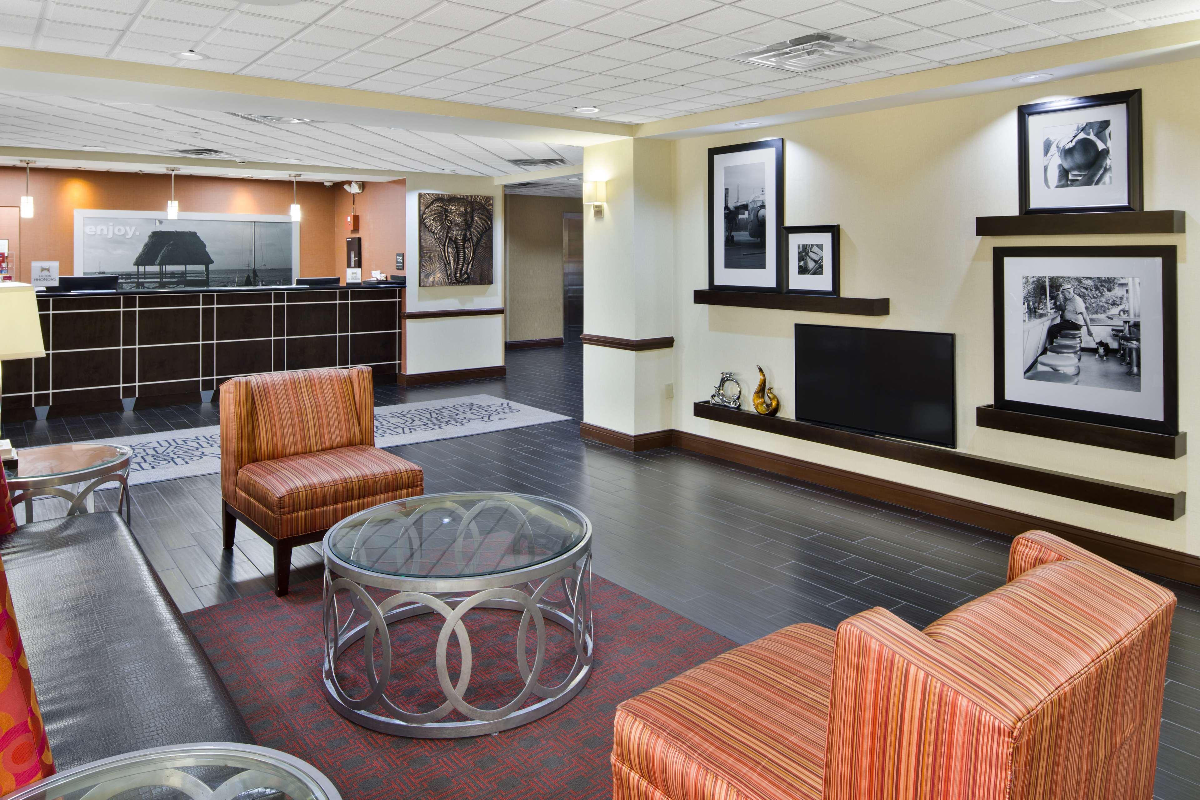 Hampton Inn Hinesville Exterior foto