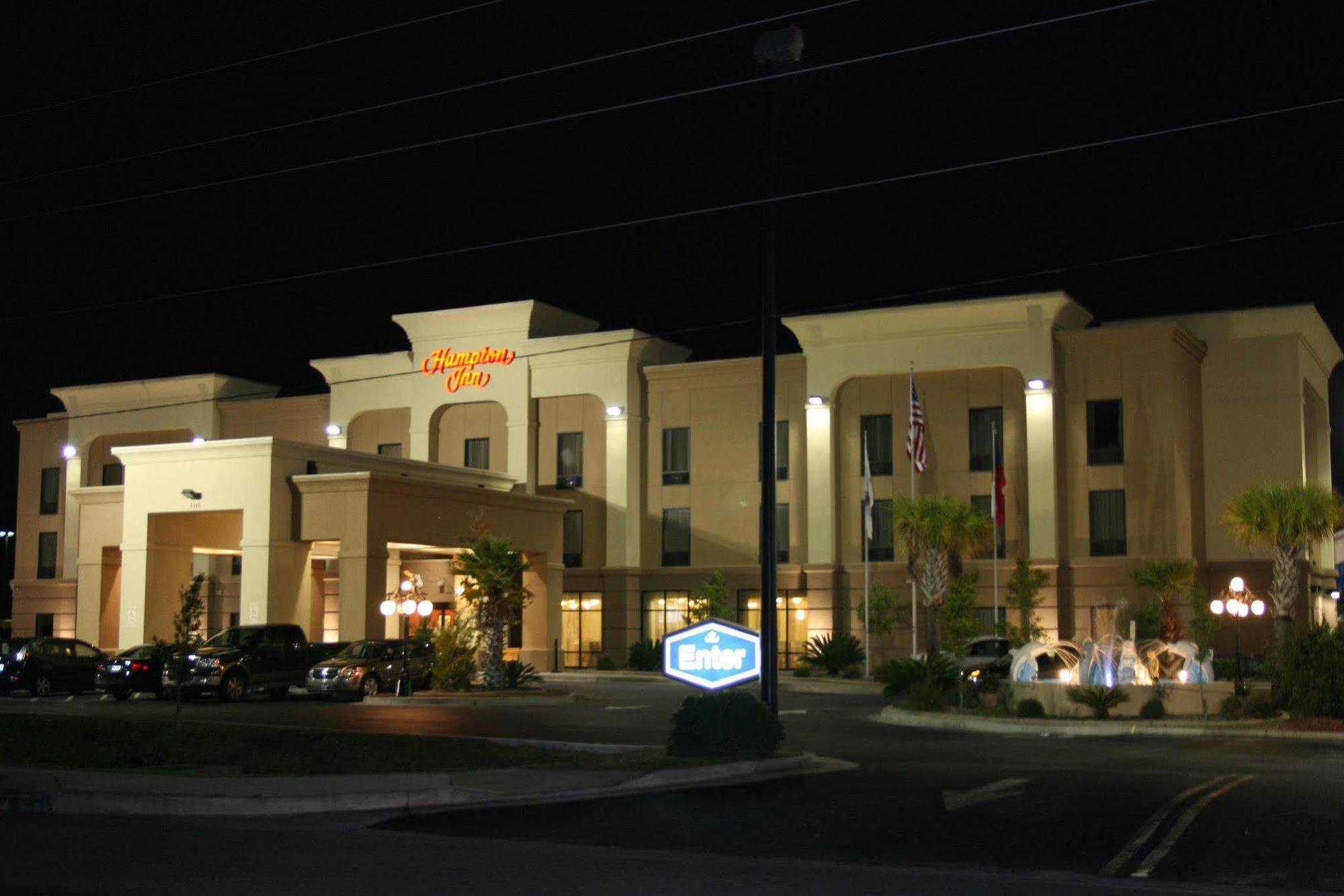 Hampton Inn Hinesville Exterior foto